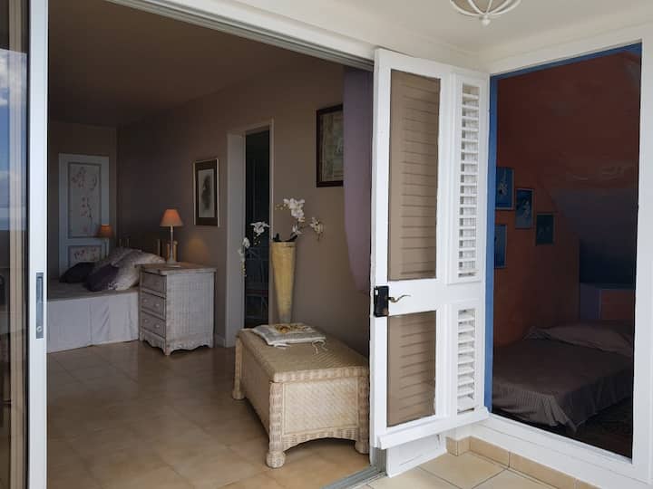 การเข้าถึงห้องนอน 3 ติดกับห้อง 1