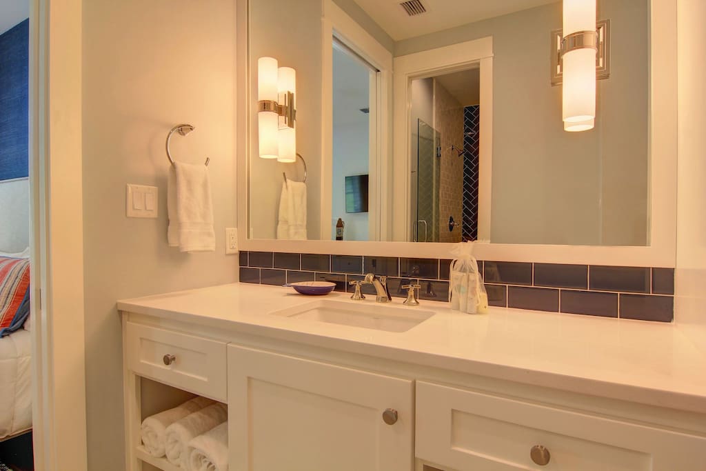 Salt and Light 192 RO-First Floor Bathroom