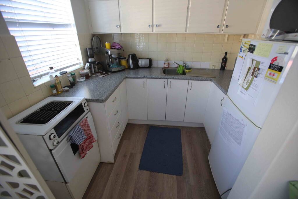 Kitchen / Cooking area