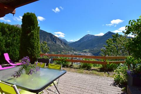 SERRE CHEVALIER - CHALET WITH AMAZING VIEW