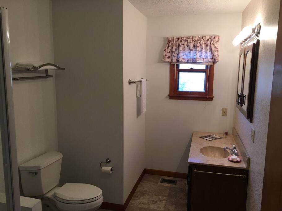 Main Bathroom
