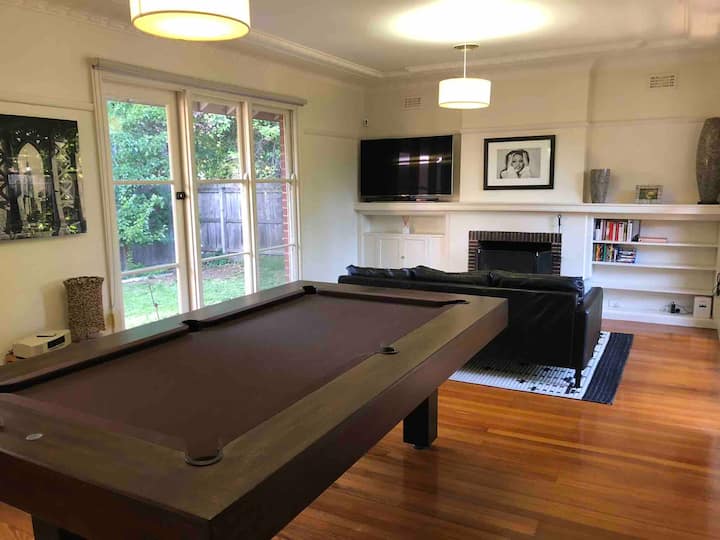Maple Cottage, With A Fireplace And Pool Table - Kyneton