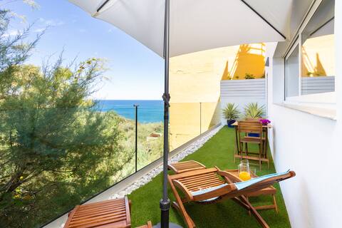 Privacy with ocean views - adults only