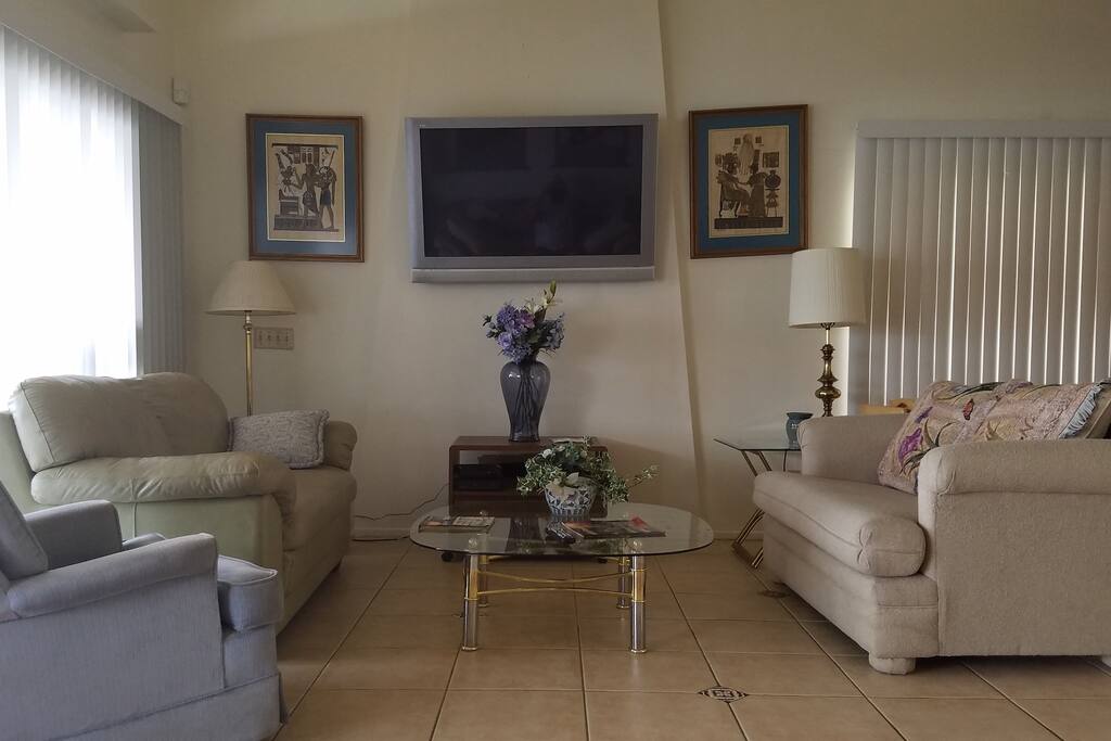 Living Rm. with TV