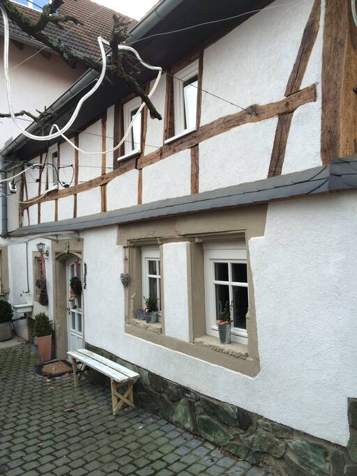 Eingang vom Innenhof