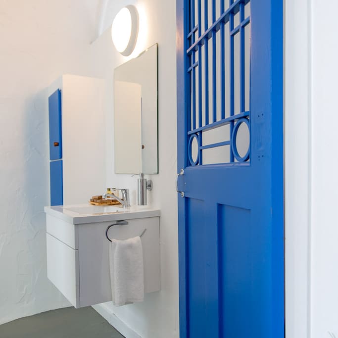 Bathroom - Naxos
