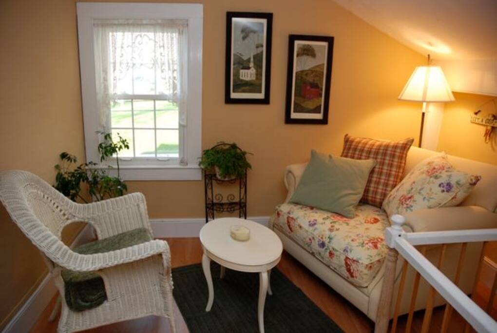 Cozy little nook at top of stairs.