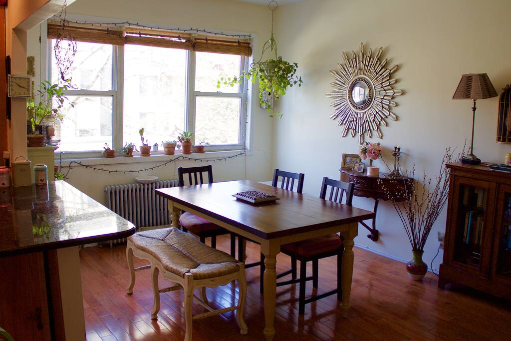 dining