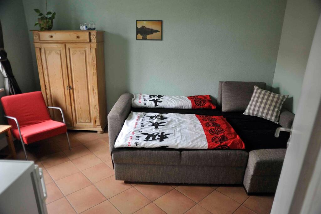 Wohnküche mit Schlafsofa