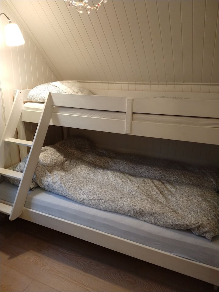 غرفة النوم 2