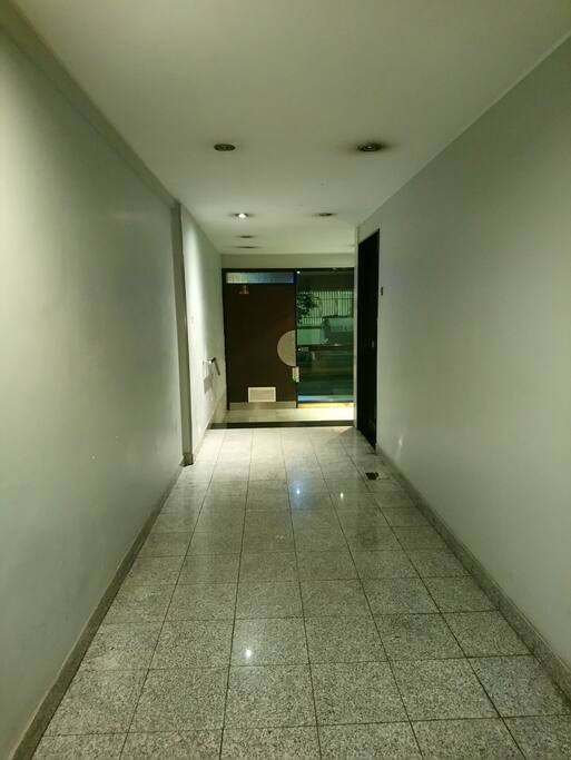 Ingreso al Edificio