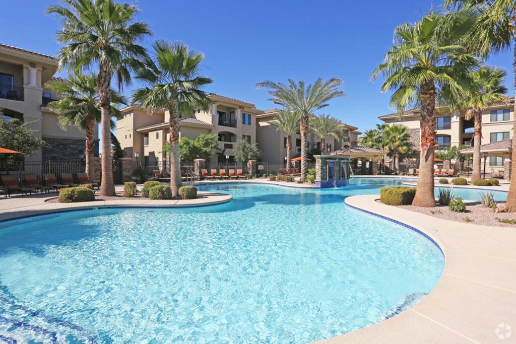 Pool open 24 hours