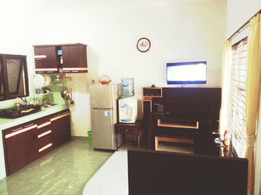living room & kichen