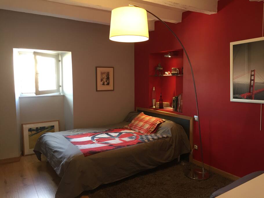 Chambre sur cour intérieure