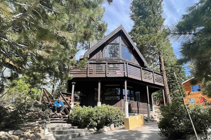 Mammoth Den Cabin - Mammoth Lakes, CA