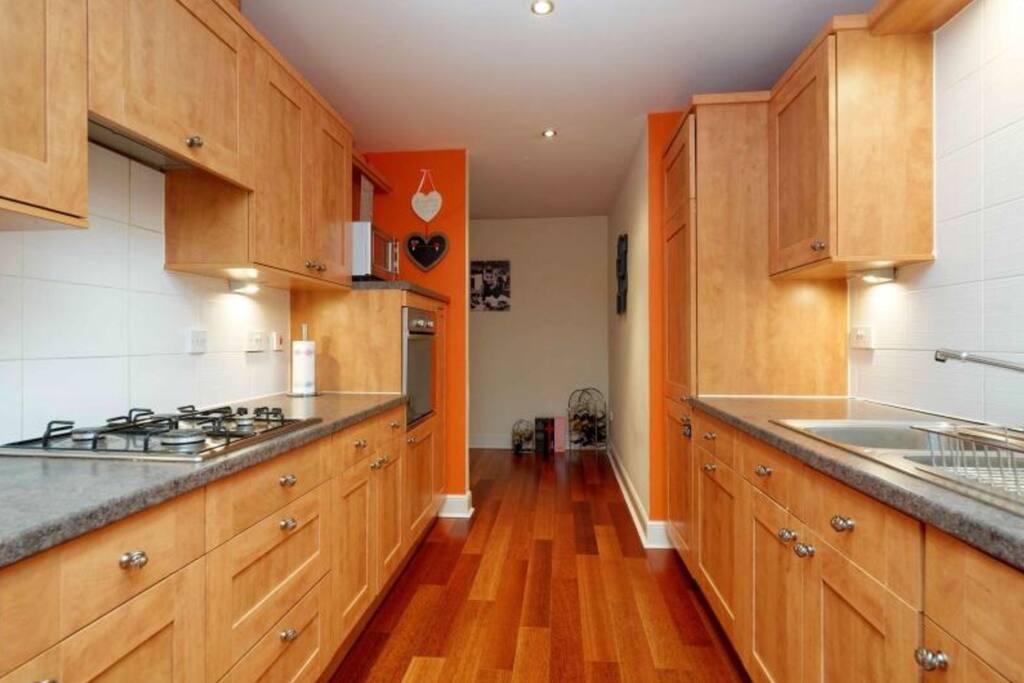 Luxury Fitted Kitchen