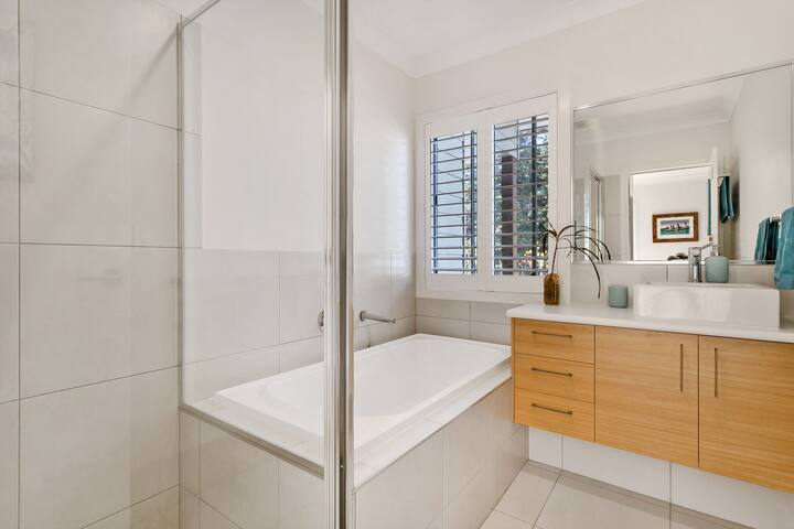 In the Pines gallery image 5