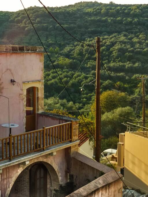 Fanis traditional stone maisonette