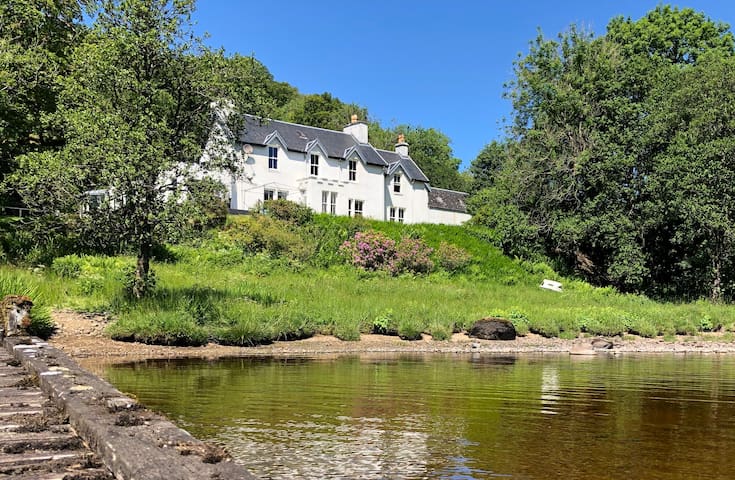 5 bed country house set in 26 acres on Loch Awe