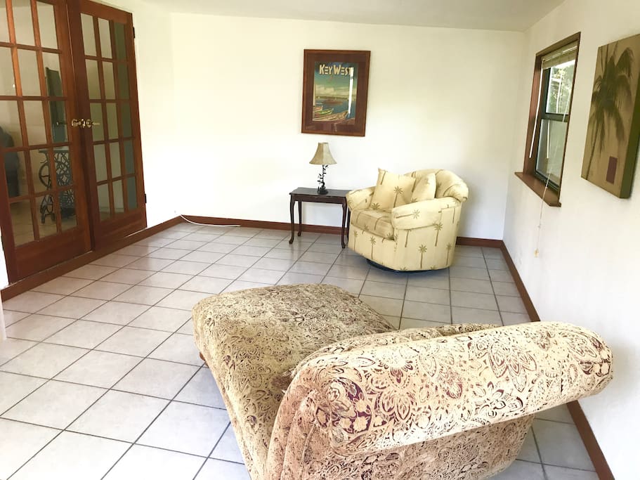 Enclosed lanai