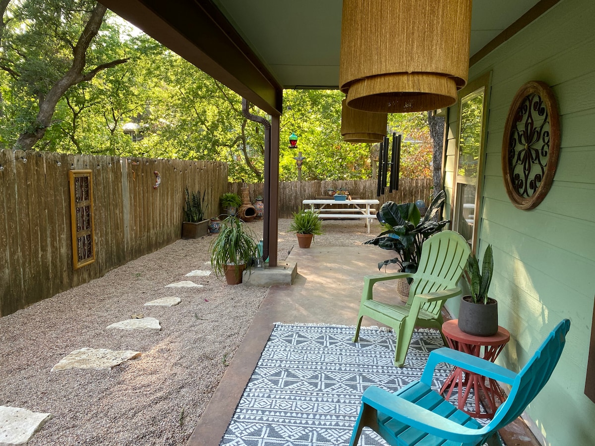 Tarrytown Bungalow - Downtown, Lake Austin, Zilker