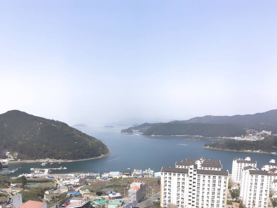 베란다 에서 보이는 바다