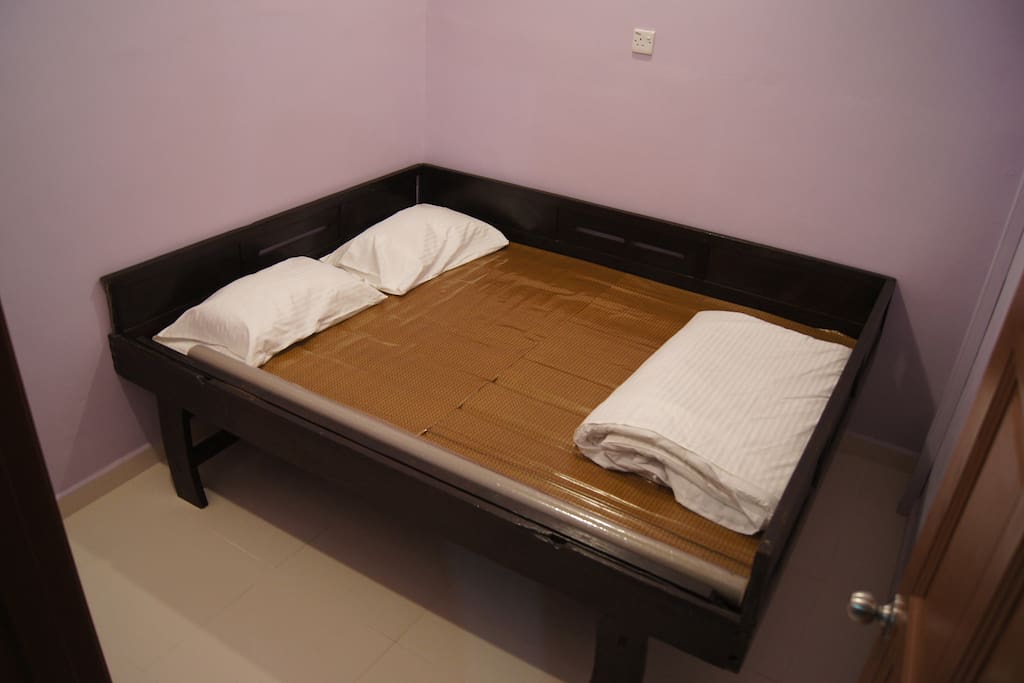 Double bed room (antique)