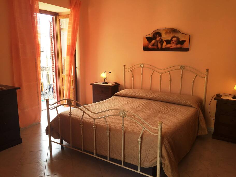 letto matrimoniale