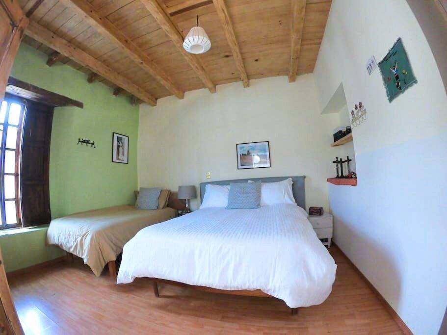 Cuarto 1