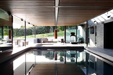 Luxury House Private Indoor Swimming Pool, Hot Tub