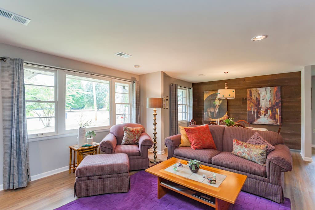 Comfortable living area with lots of light