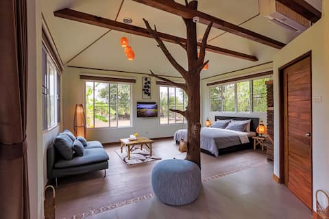 Boutique house amidst lush gardens @Baan Namsai