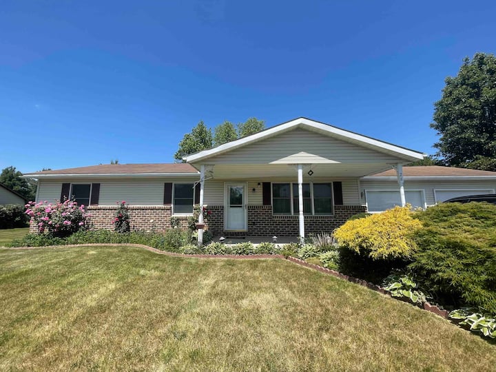 Cozy Home Near Gettysburg 2 Queen 2 Full Baths Houses for Rent in Gettysburg, Pennsylvania