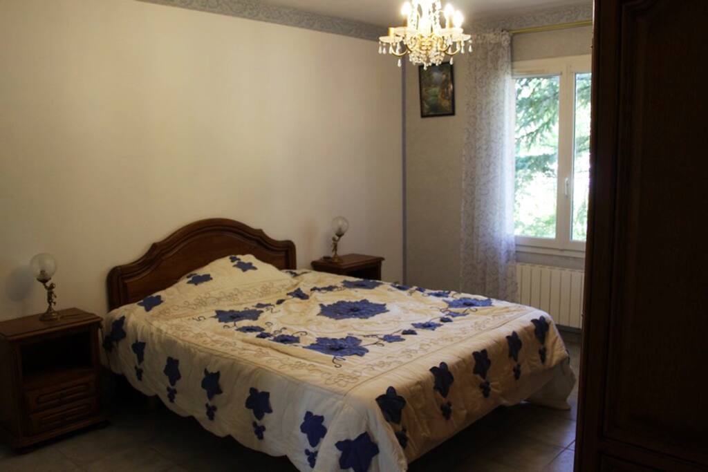 chambre 1 lit 160