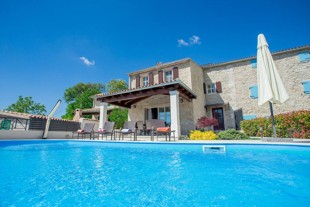 Villa Giovanna with private Pool