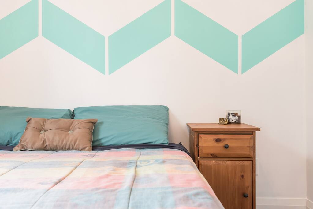 Room For Rent Danforth Room For Rent Danforth