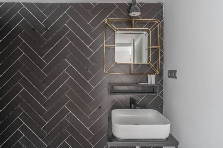 TSA La Rosa | 2 Bed Apartment with Views gallery image 3