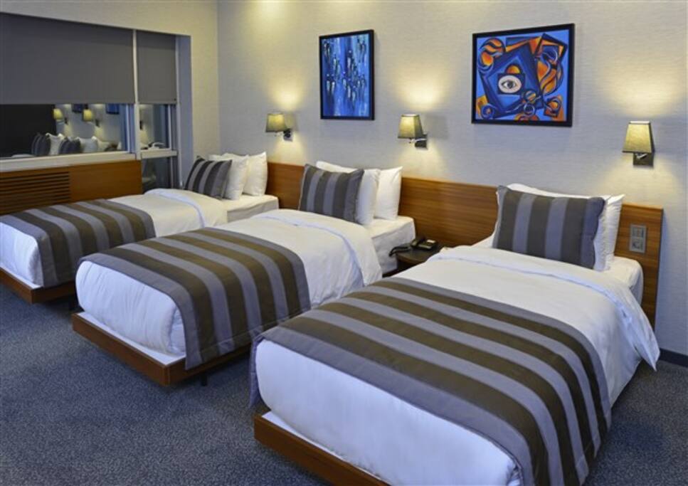 Trpl room