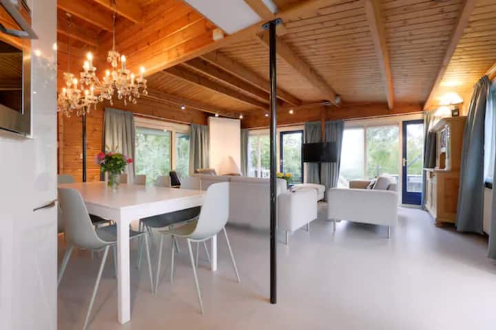 Villa Zomerrust Met Uitzicht Veerse Meer - Kamperland