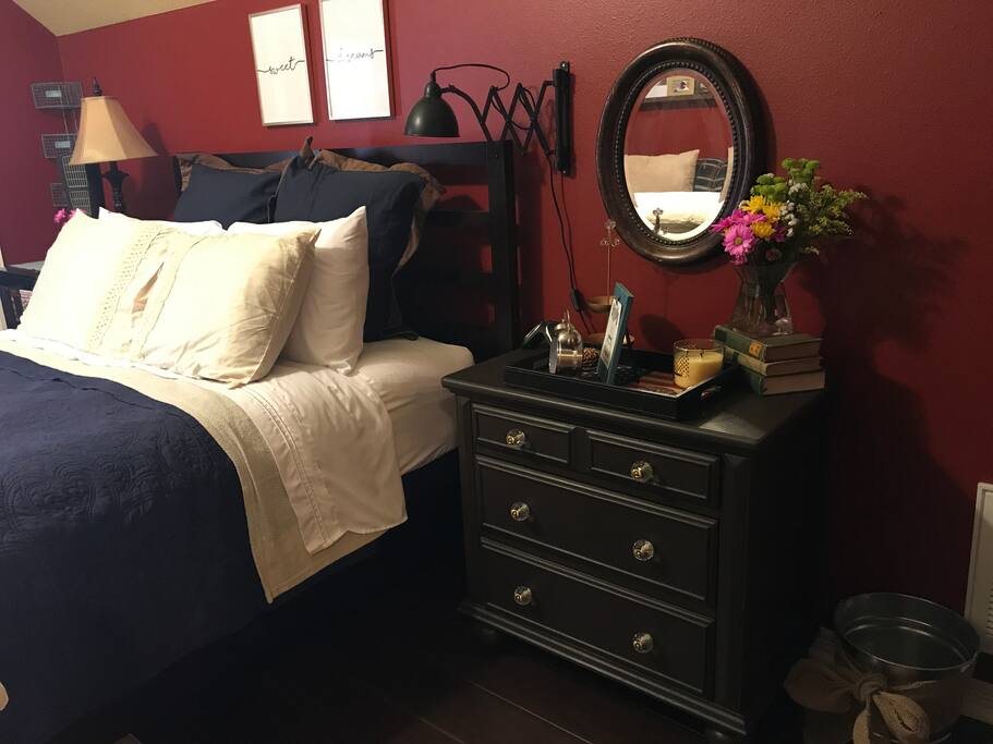 Bed & night stand