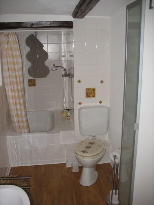 mit Dusche