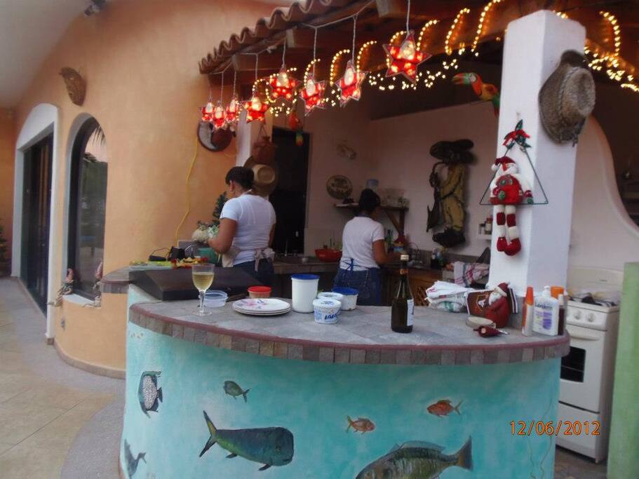 Outdoor kitchen and barbecue adjoining Junior Suite