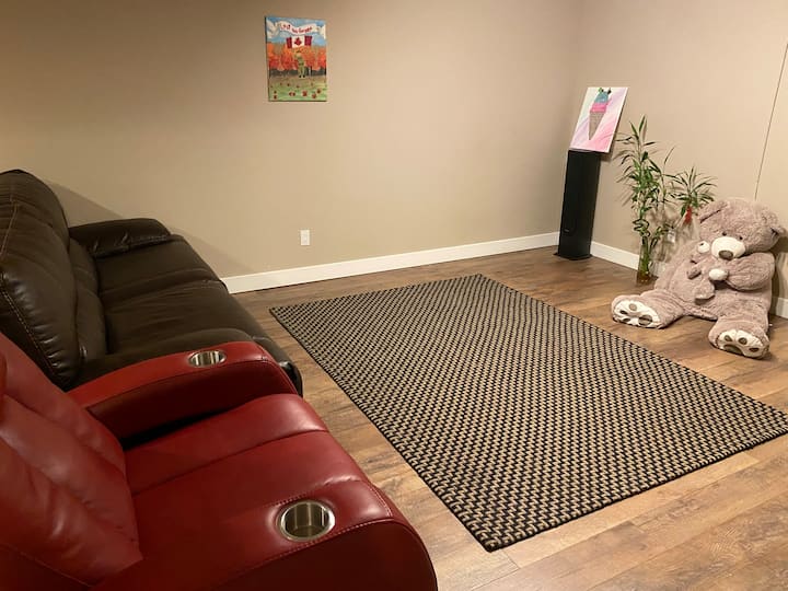 1300 Sft Private Suite In Riverside Cabin - Maple Ridge
