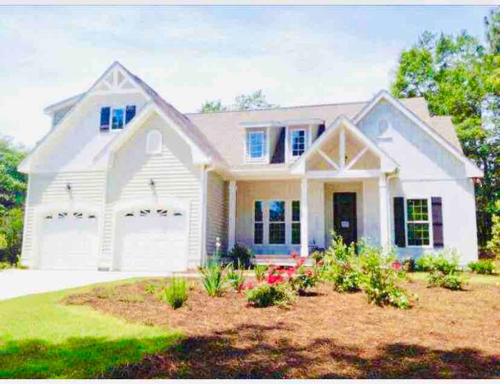 Gianna's Gem in Gem Lakes! Aiken SC Houses for Rent in Aiken, South Carolina, United States