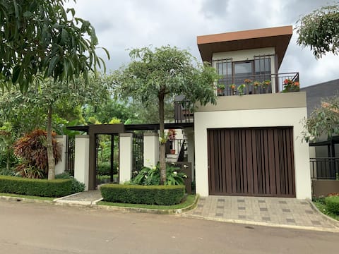 Comfortable Kilimanjaro Villa at Vimala Hills