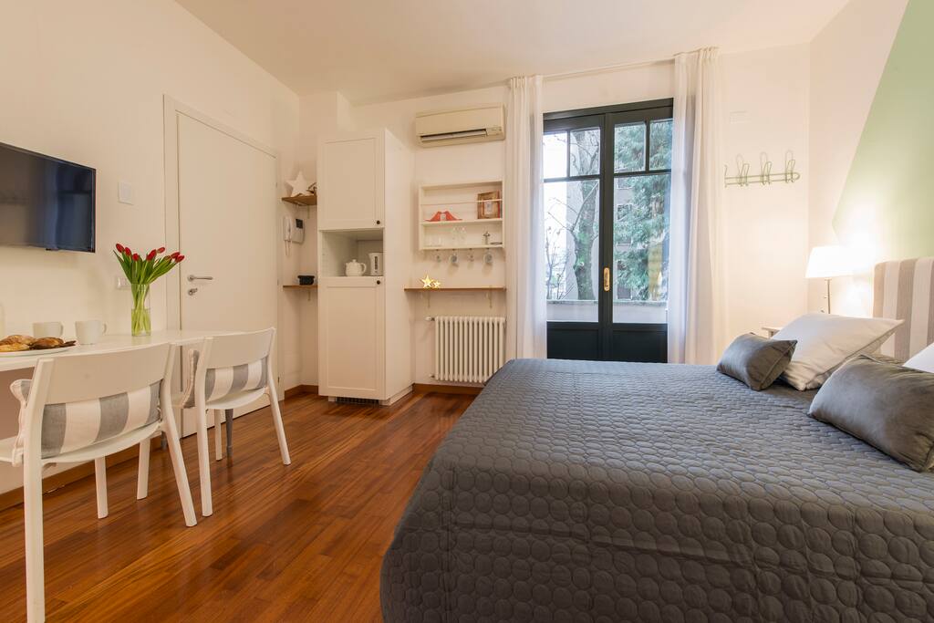 DREAM: super deluxe room - kitchenette