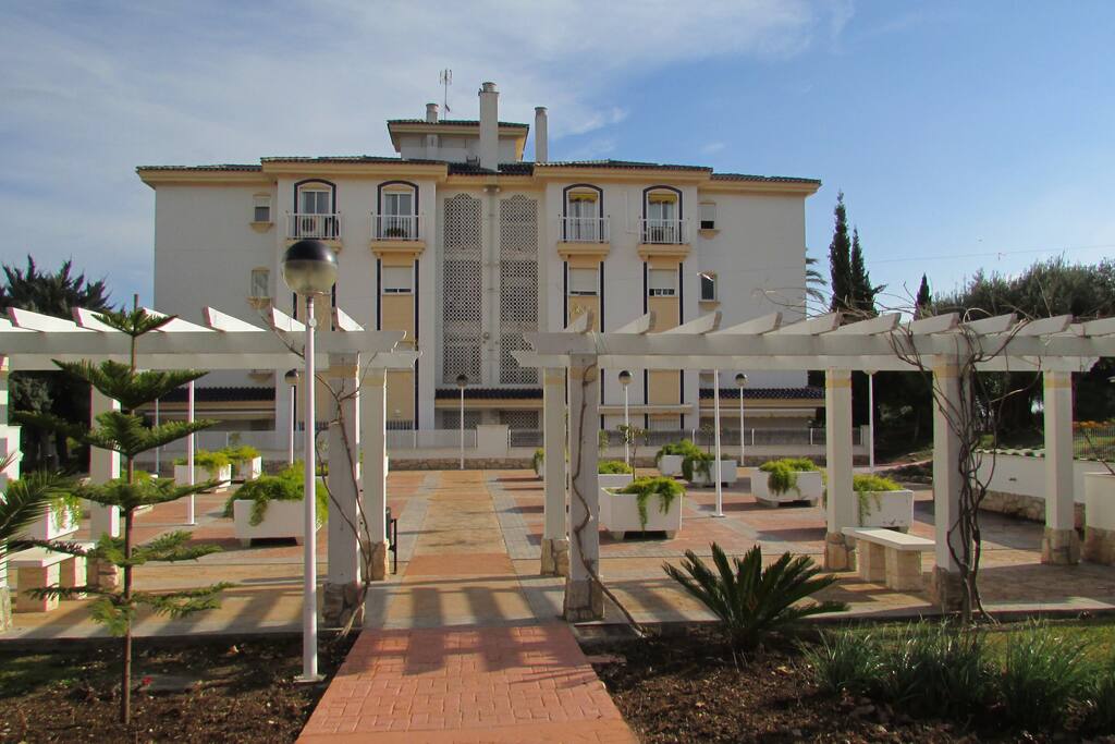 Entrada al recinto