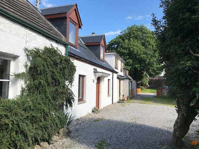 Bramble Cottage, perfect holiday hideaway