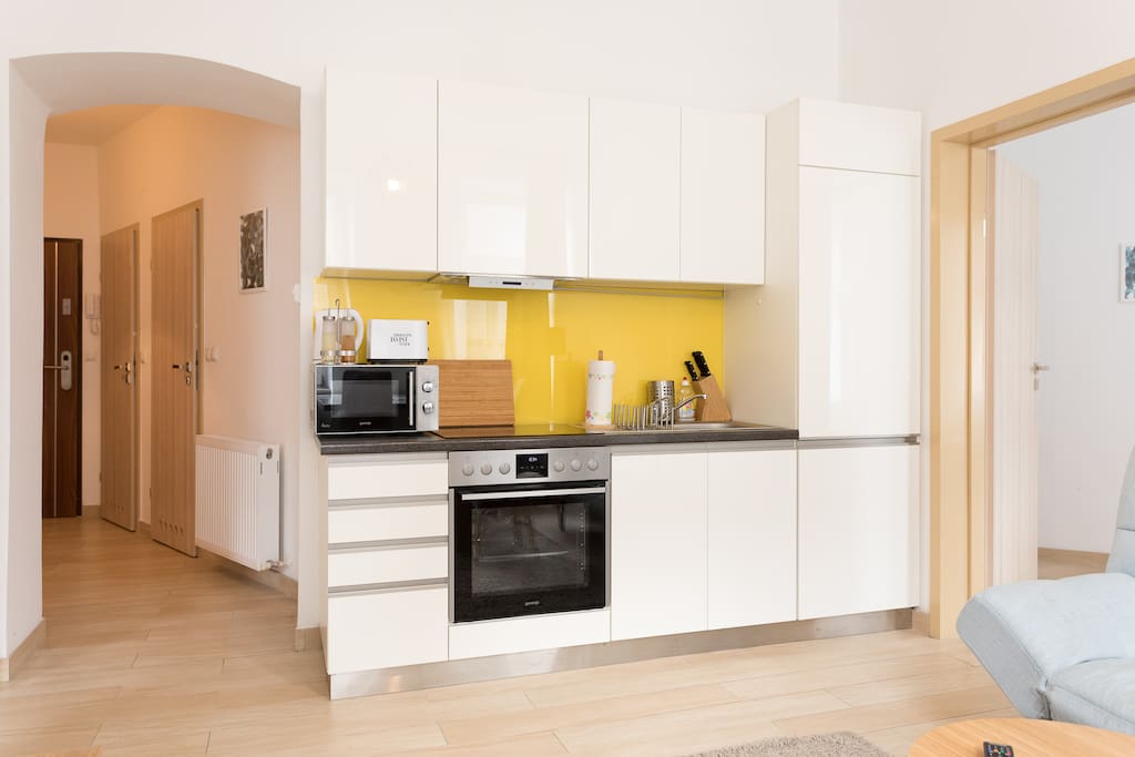 The Kitchenette + Dining Tools