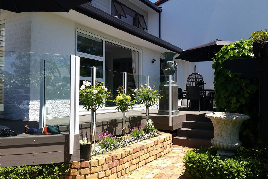 Sunny private outdoor living, great garden and deck areas